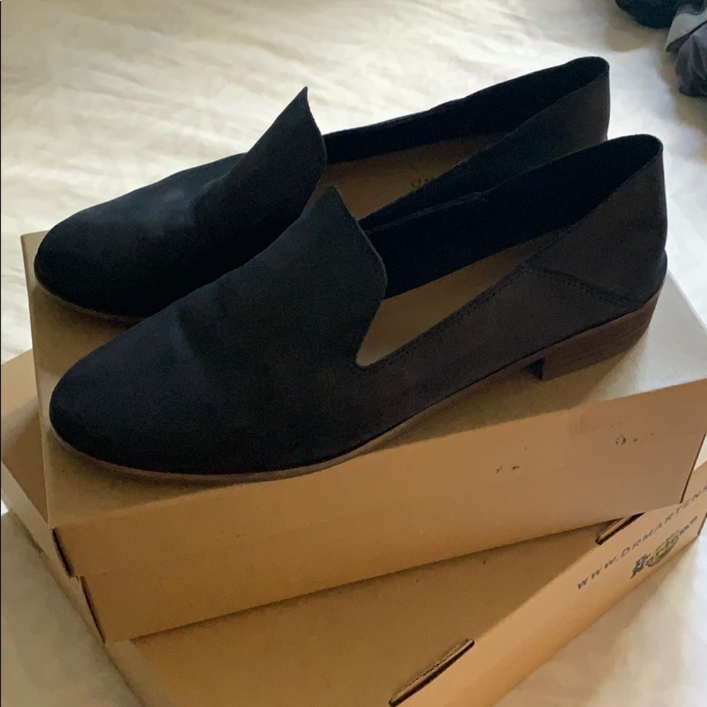 Leather Flats